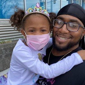 Meet your Posher, Avery